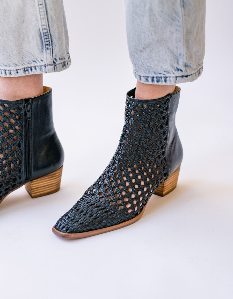 In The Loop White Leather Woven Boots