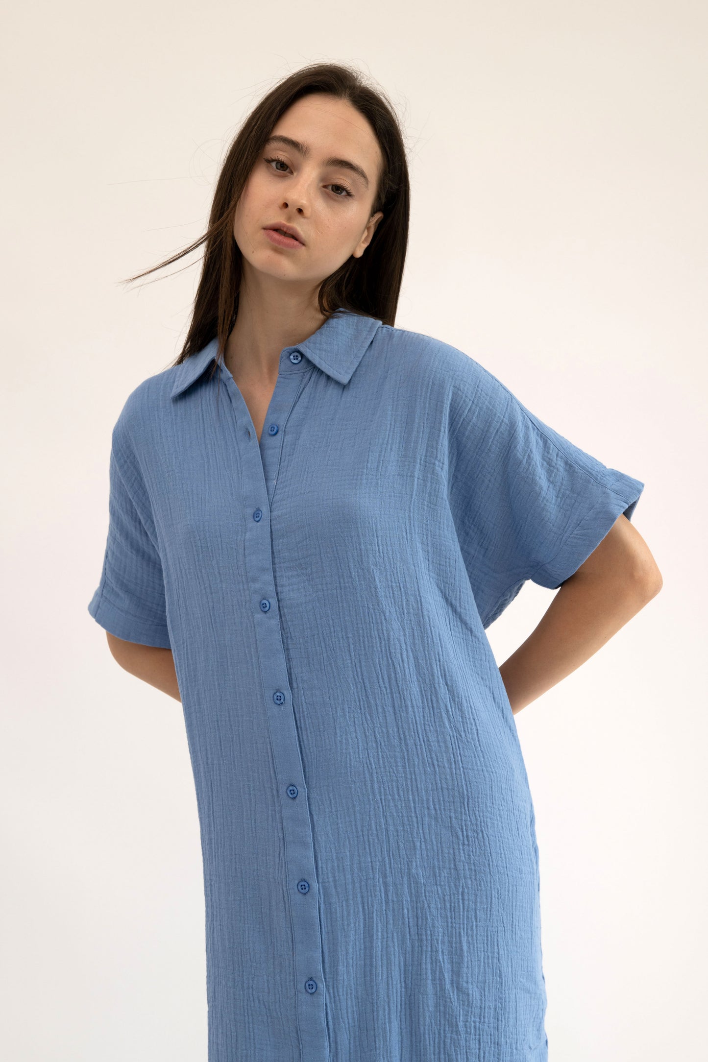 CAPRI - BLUE button down midi