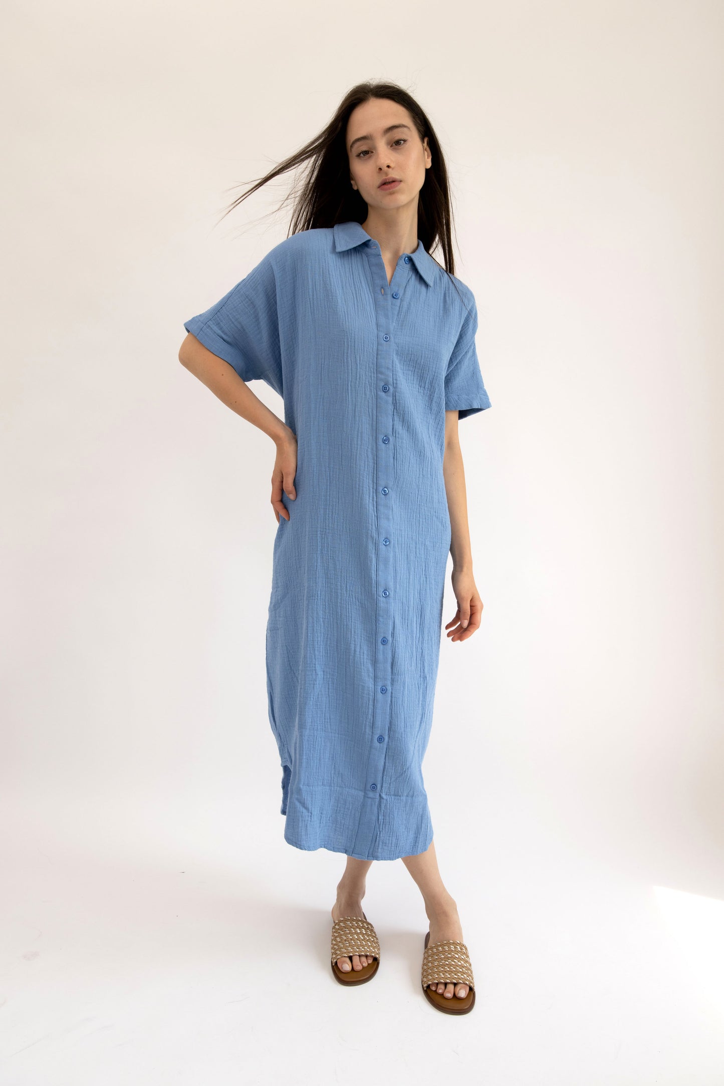 CAPRI - BLUE button down midi
