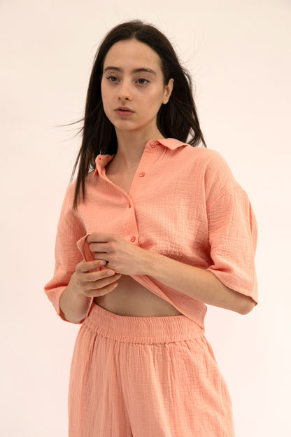 MAUI - CORAL SHORT SLEEVE BUTTON DOWN TOP