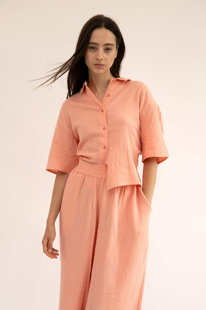 MAUI - CORAL SHORT SLEEVE BUTTON DOWN TOP